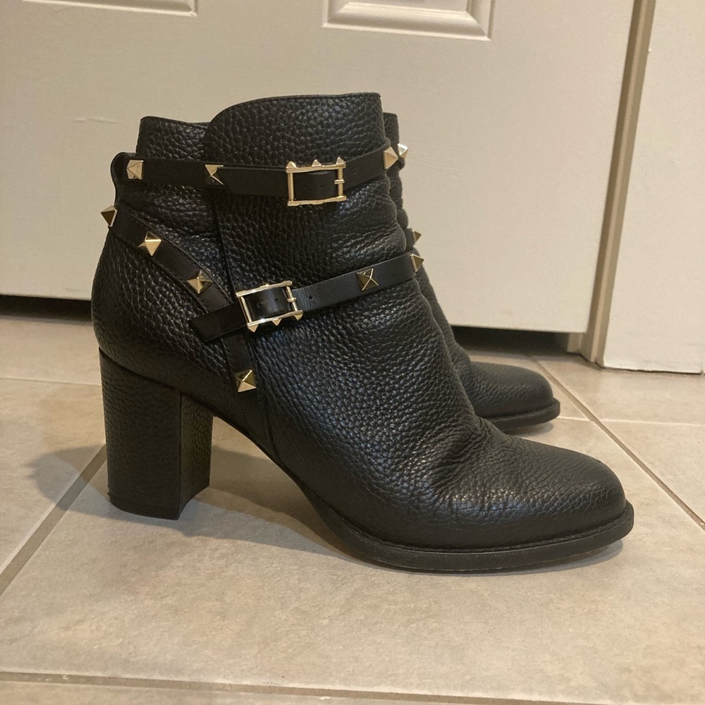 Valentino Garavani Rockstud Booties Leather Black
